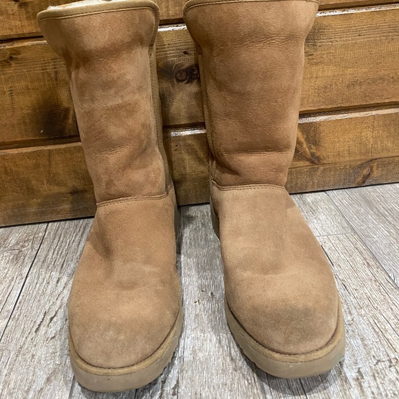 UGG Chestnut Women's Slim Sheepskin Amie Boots - Picture 2 of 7